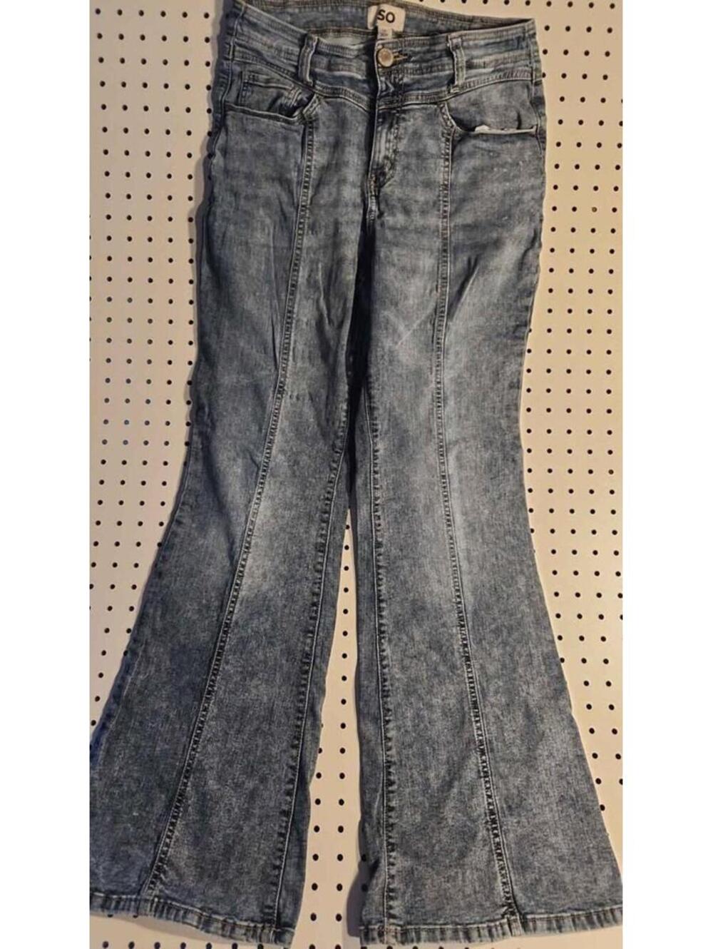 SO Flare Jeans Womens Sz 30 Distressed details. Soft & Comfy Pair of Jeans.